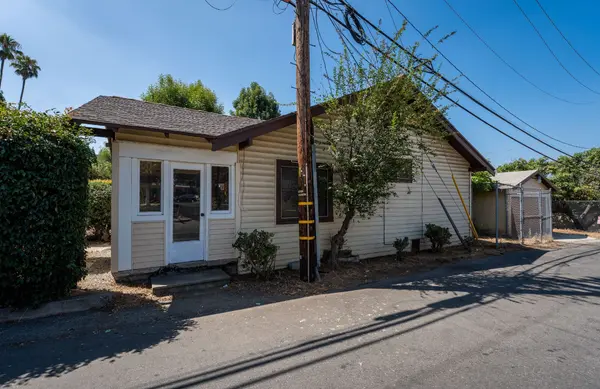 5065 La Roda Ave, Los Angeles, CA 90041-2103