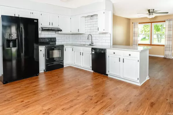 613 W Blackfoot Court, Ellettsville, IN 47429