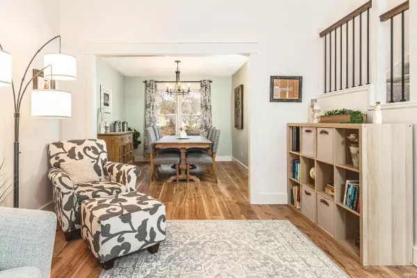 3317 S Rolling Oak Drive, Bloomington, IN 47401