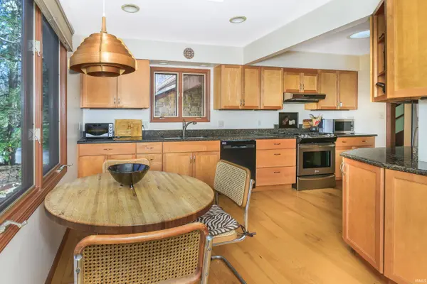 2622 E Spicewood Court, Bloomington, IN 47401-4340