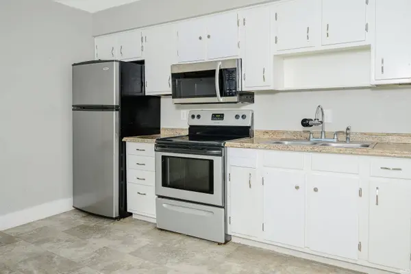 1031 N Orris Drive, Bloomington, IN 47404