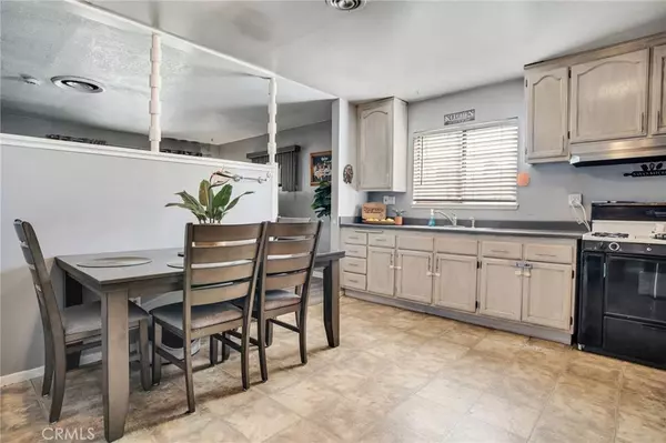 12206 Pinney ST, Sylmar, CA 91342