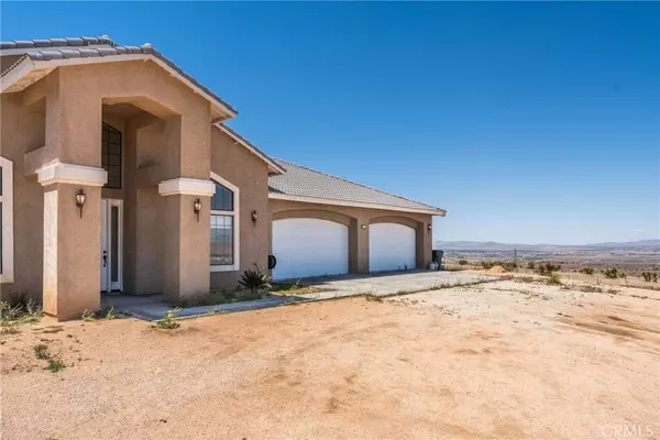 9170 Japatul RD, Apple Valley, CA 92308