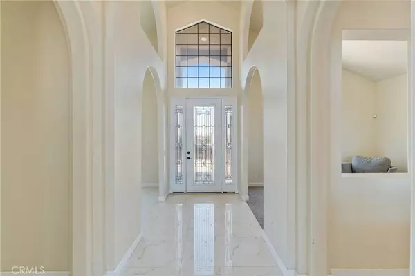 9170 Japatul RD, Apple Valley, CA 92308