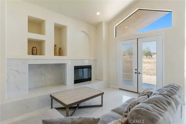 9170 Japatul RD, Apple Valley, CA 92308