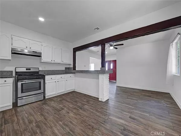 14202 Lanark ST, Panorama City, CA 91402