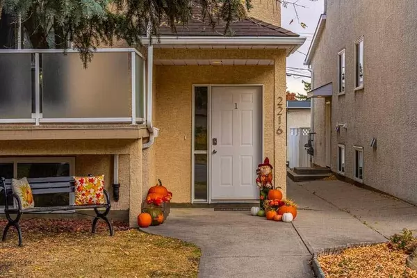 2216 29 ST SW #1, Calgary, AB T3E 2K2