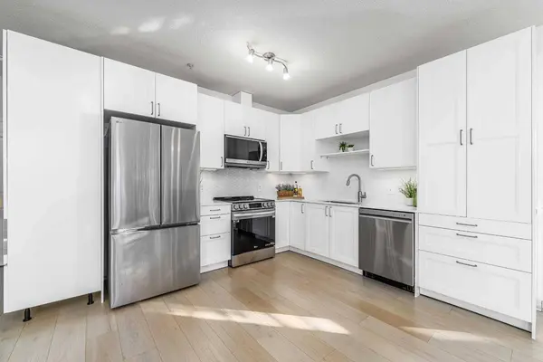 15204 Bannister RD SE #108, Calgary, AB T2X3T4