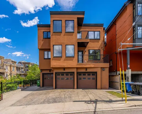 1814 14A ST SW #1, Calgary, AB T2T 3W7