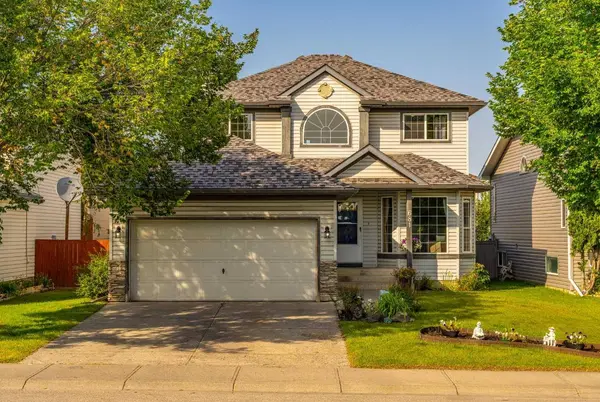 681 Harvest Hills DR NE, Calgary, AB T3K 4R3