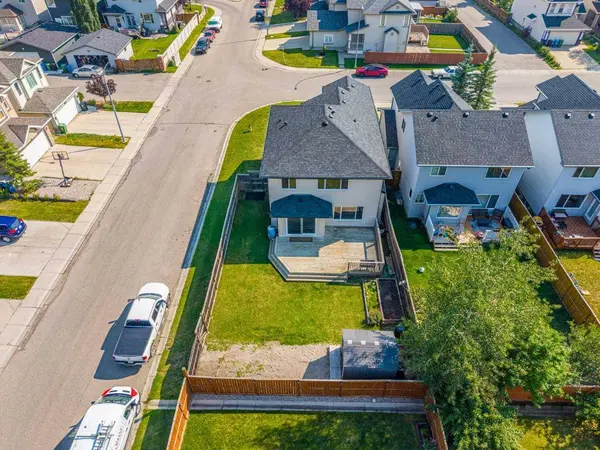243 Covehaven TER NE, Calgary, AB T3K 6H5