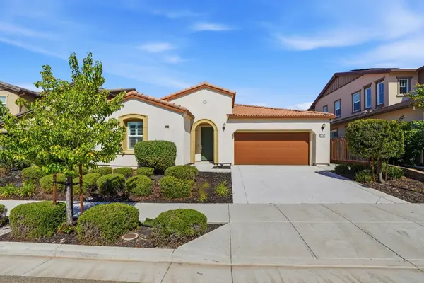 2542 Azalea Ave, Tracy, CA 95376-8210
