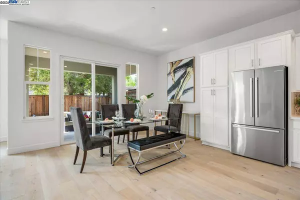 39009 Bernadine Dutra Cmn, Fremont, CA 94538