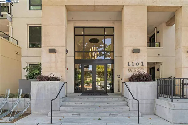 1101 W El Camino #209, Mountain View, CA 94040