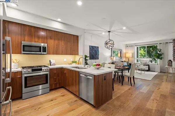 1101 W El Camino #209, Mountain View, CA 94040