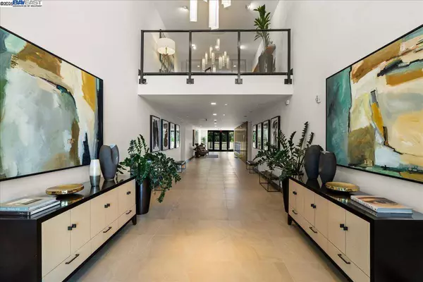 1101 W El Camino #209, Mountain View, CA 94040