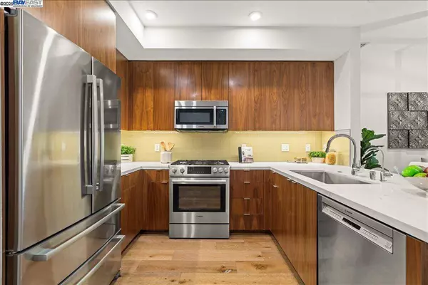 1101 W El Camino #209, Mountain View, CA 94040