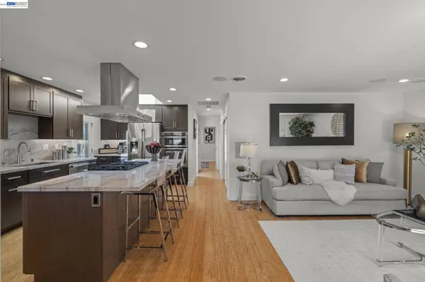 35596 Linda Dr, Fremont, CA 94536