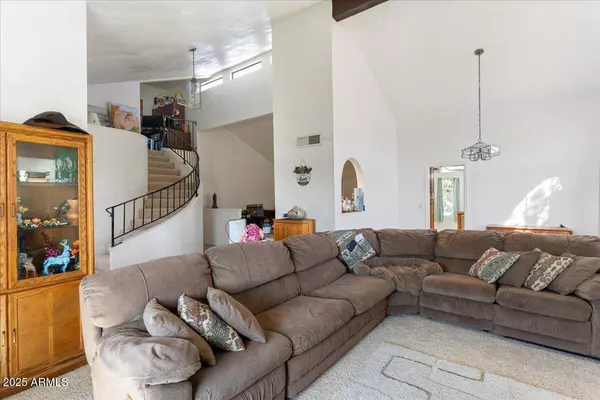 12001 N 53rd Avenue, Glendale, AZ 85304