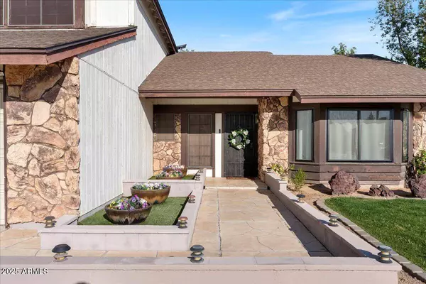 12001 N 53rd Avenue, Glendale, AZ 85304