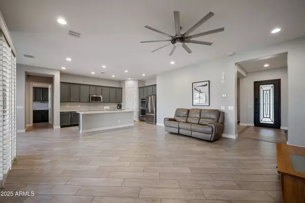 5661 S CROWLEY --, Mesa, AZ 85212