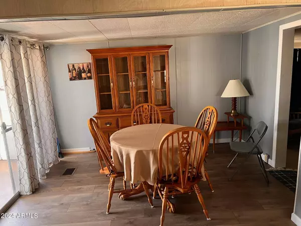 2701 E ALLRED Avenue #68, Mesa, AZ 85204