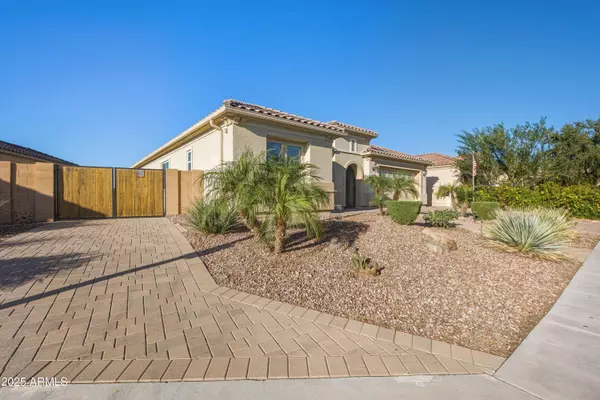 6110 S PINALENO Place, Chandler, AZ 85249
