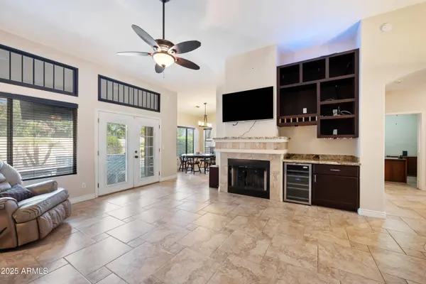 1426 E PRINCETON Avenue, Gilbert, AZ 85234