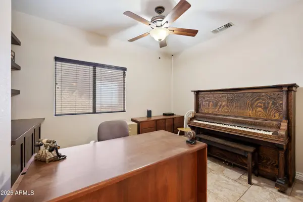 1426 E PRINCETON Avenue, Gilbert, AZ 85234