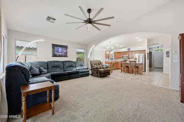 21170 E CALLE DE FLORES Street, Queen Creek, AZ 85142