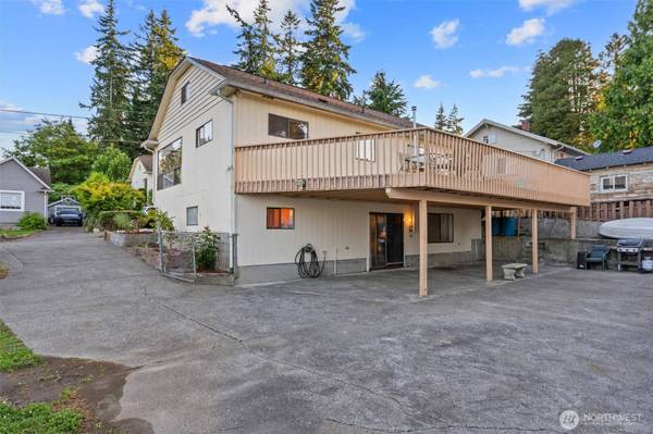 2319 Gale PL, Everett, WA 98203