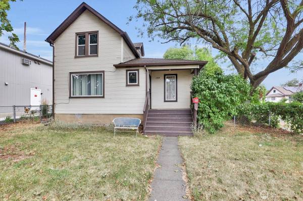 1529 E Desmet, Spokane, WA 99202