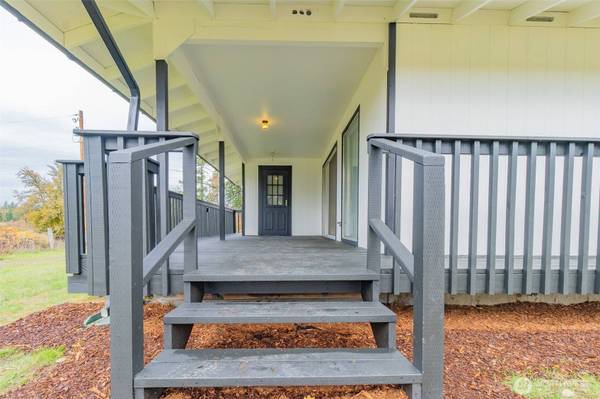 39411 Mountain Highway E, Eatonville, WA 98328