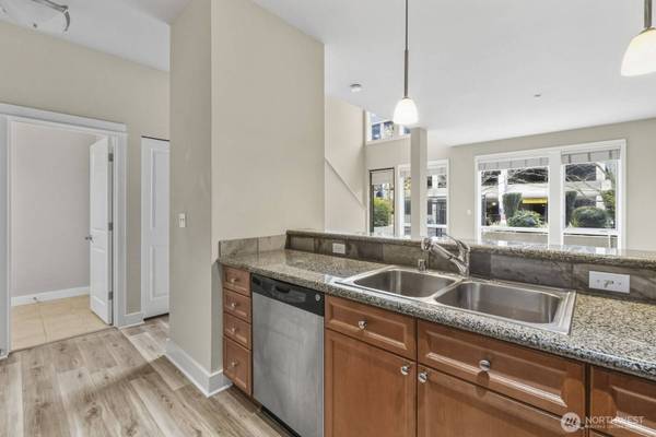 400 Washington AVE #115, Bremerton, WA 98337