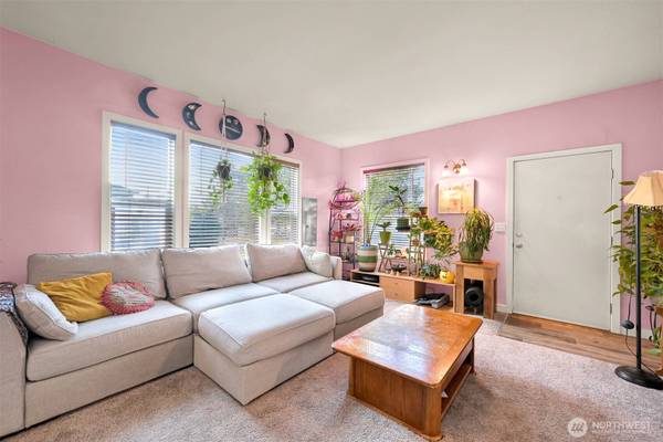 2138 Woburn ST, Bellingham, WA 98226