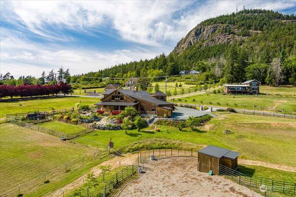 5638 Campbell Lake RD, Anacortes, WA 98221