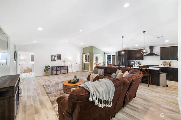 1205 Ashlynn CT, Everson, WA 98247