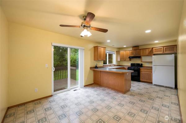 3405 Taylor AVE, Bellingham, WA 98229