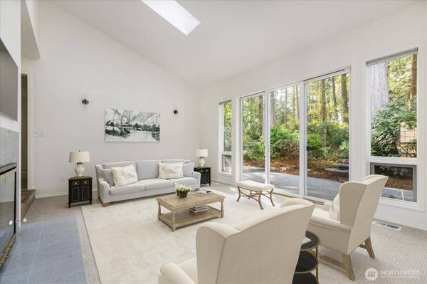 2305 Lake Park DR, Anacortes, WA 98221