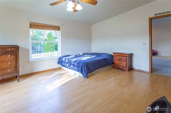 4591 Sunburst DR, Birch Bay, WA 98230