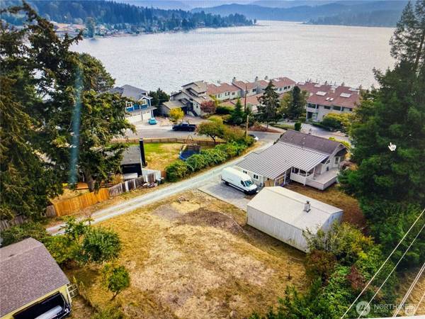 711 Poplar DR, Bellingham, WA 98226