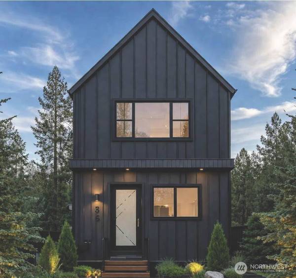 1326 St Paul ST, Bellingham, WA 98226