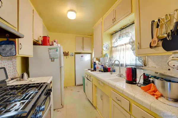 4851 Federal Blvd, San Diego, CA 92102