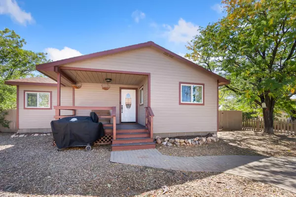 25960 W Old Granthams Rd, Kirkland, AZ 86332