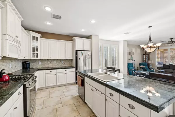 1158 N Stillness Dr, Prescott Valley, AZ 86314-1983