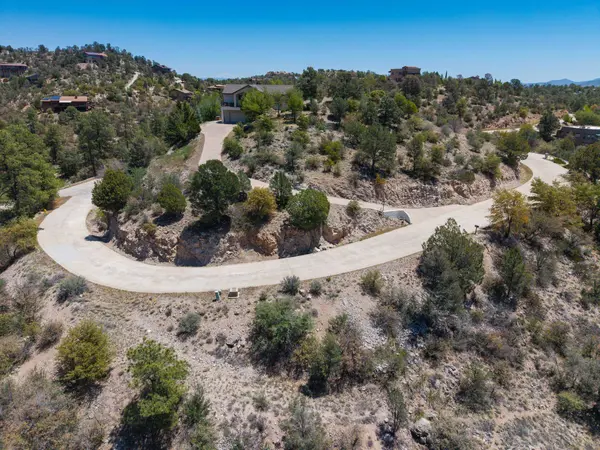 2309 W Loma Vista Dr, Prescott, AZ 86305-2131