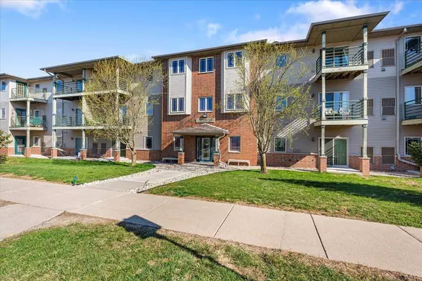 102 Prairie Heights Drive #310, Verona, WI 53593