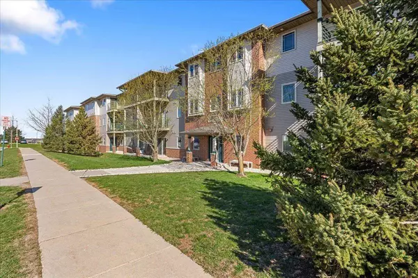 102 Prairie Heights Drive #310, Verona, WI 53593