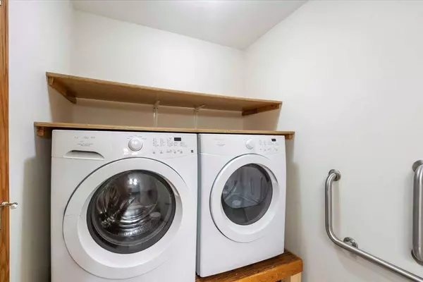 730 Kensington Square, Stoughton, WI 53589