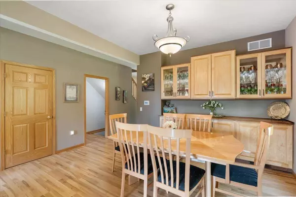 2660 Quartz Road, Fitchburg, WI 53711